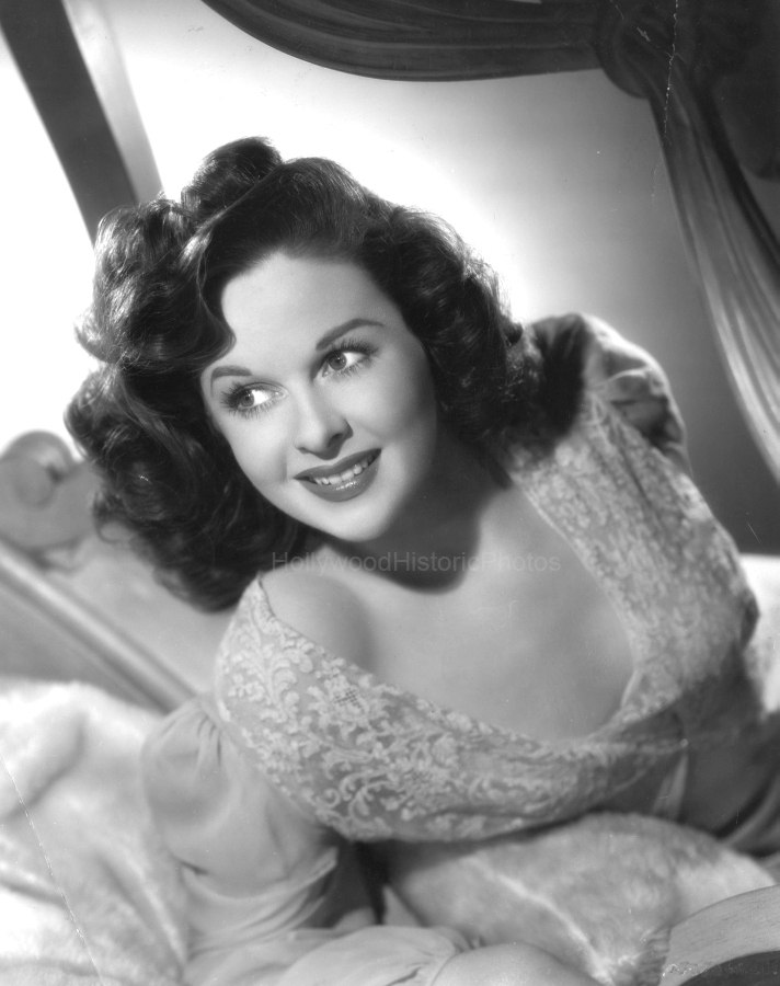 1945 Photo Shoot wm.jpg